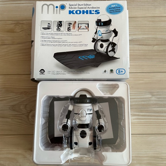 MiP Special Stunt Edition Robot - White and Black - Picture 1 of 11